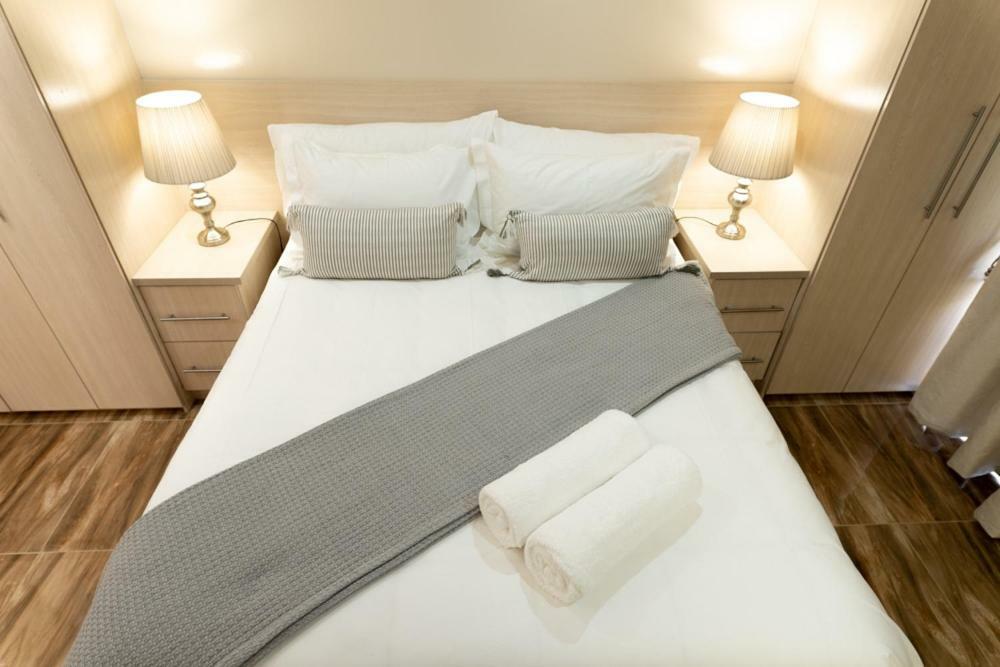 Grand House Lodge And Spa 杰弗里湾 外观 照片